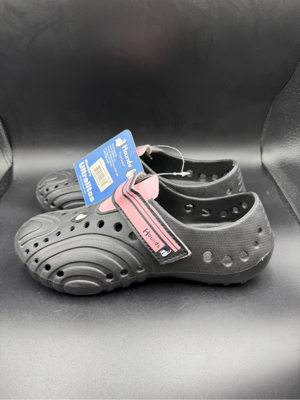 Hounds Black and Pink Water-Resistant Clog with Strap